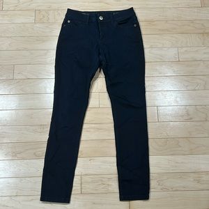 DL 1961 dark wash skinny jeans